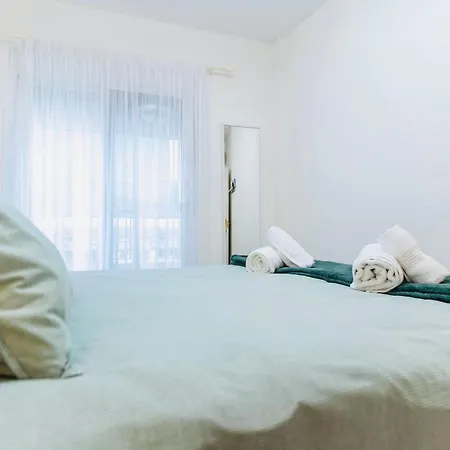 Centro Histórico. A 200 M De La Playa Apartamento